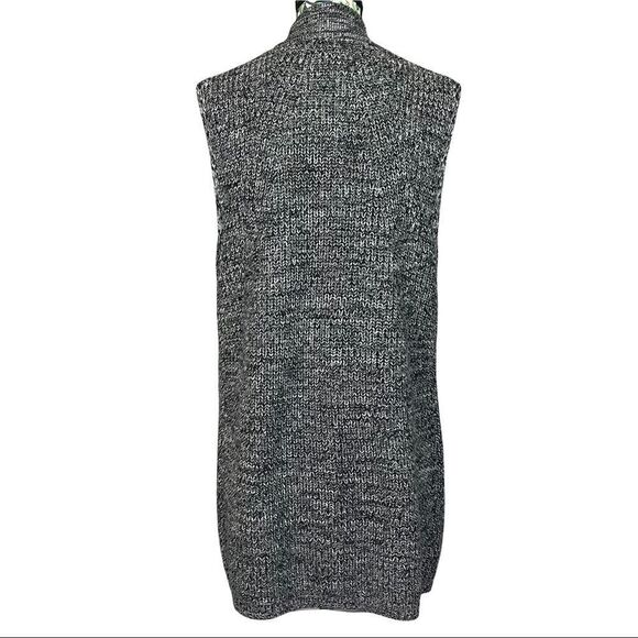Banana Republic Grey Sweater Vest Size XS - Picture 2 of 2